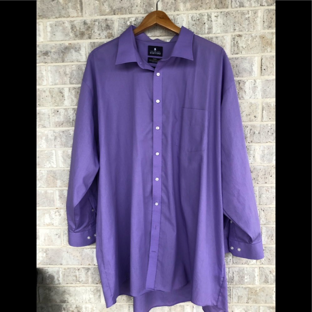 Tailored dress shirt by Stafford. 20. 34/35.